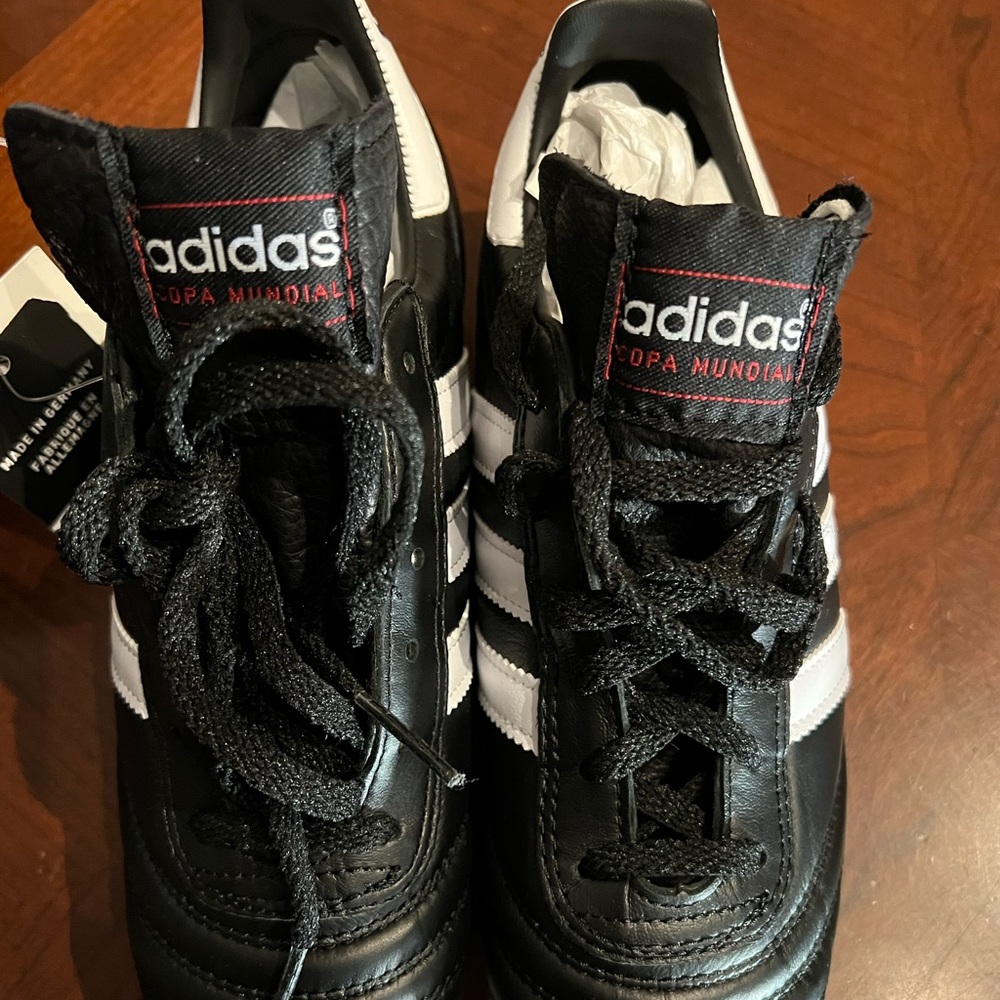 Brand New Copa Mundial Soccer Cleats for Boys